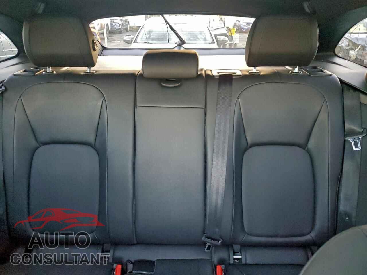 JAGUAR F-PACE 2017 - SADCJ2BVXHA053619