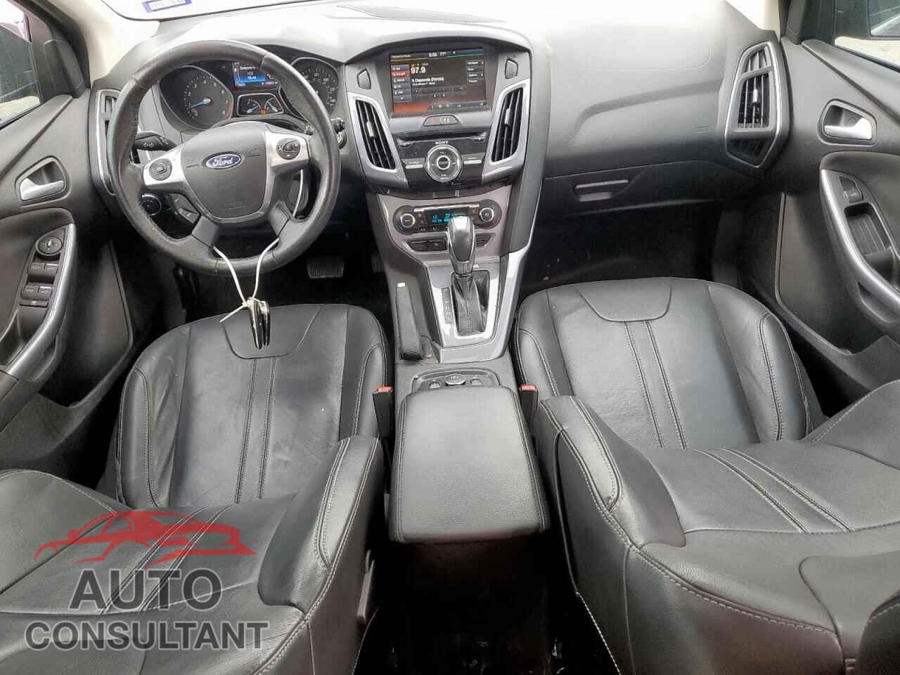FORD FOCUS 2014 - 1FADP3N22EL354865