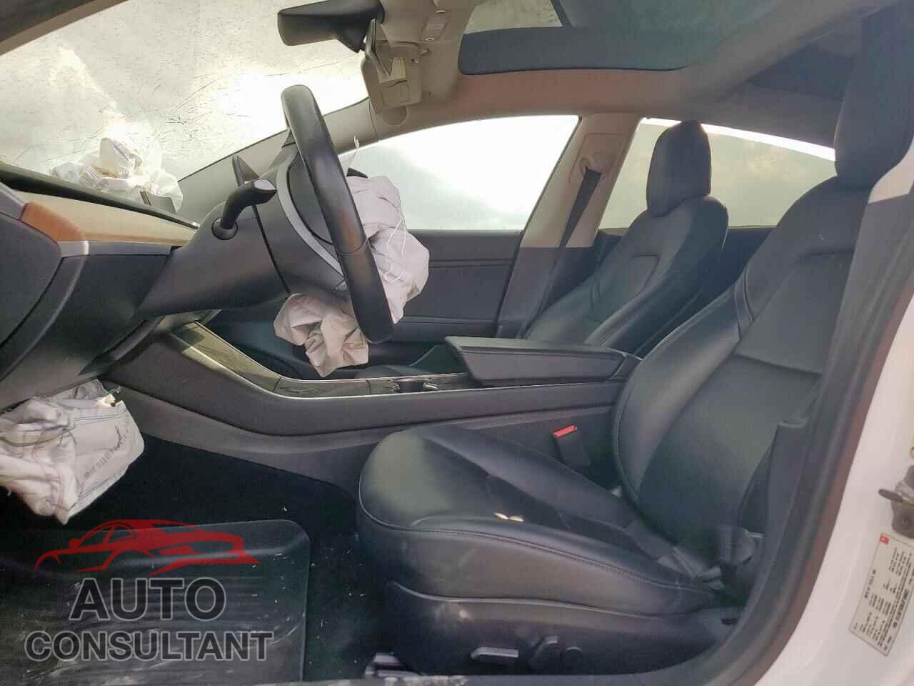 TESLA MODEL 3 2018 - 5YJ3E1EB5JF186023