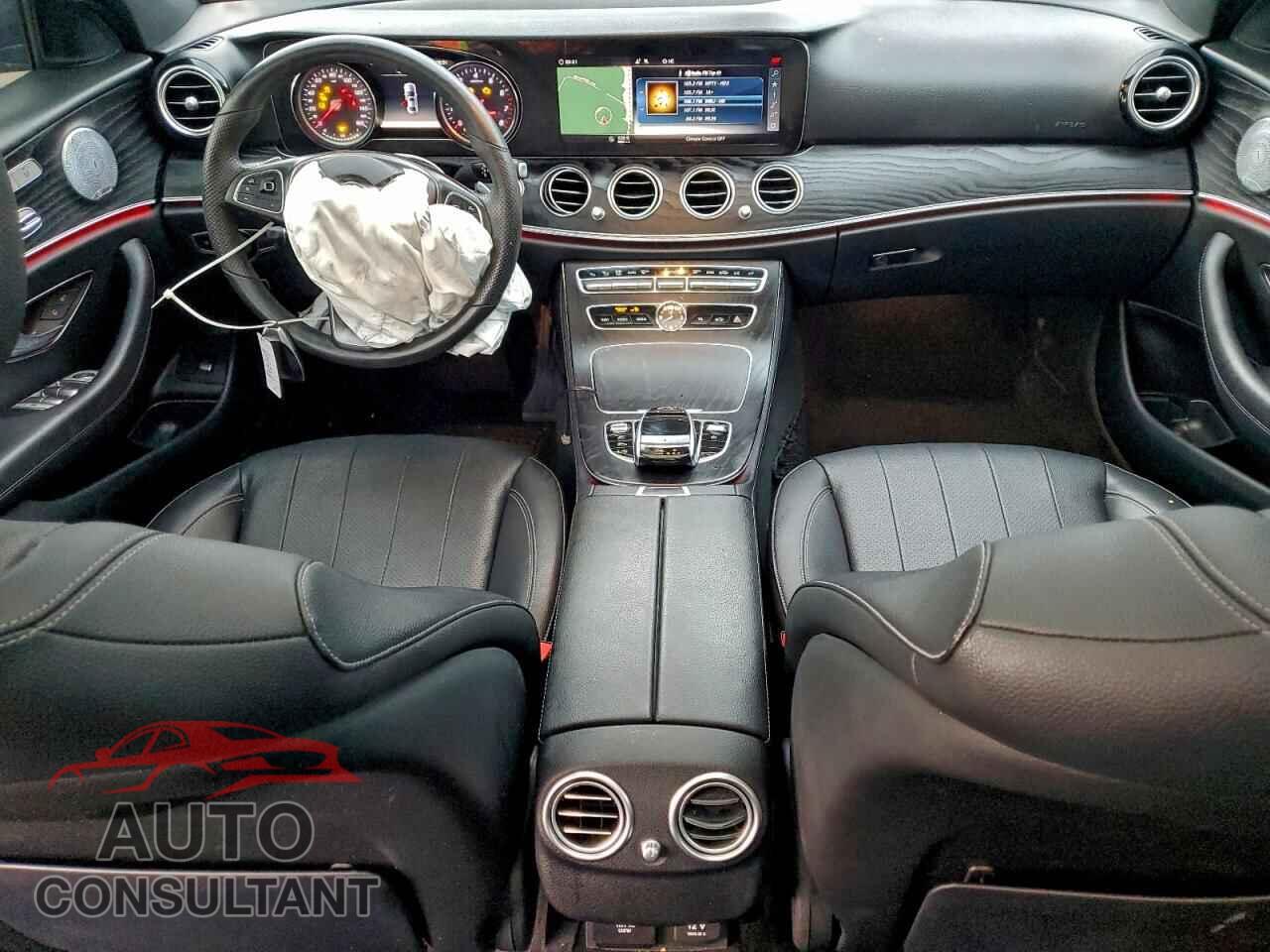 MERCEDES-BENZ E-CLASS 2018 - WDDZF4KB2JA443666