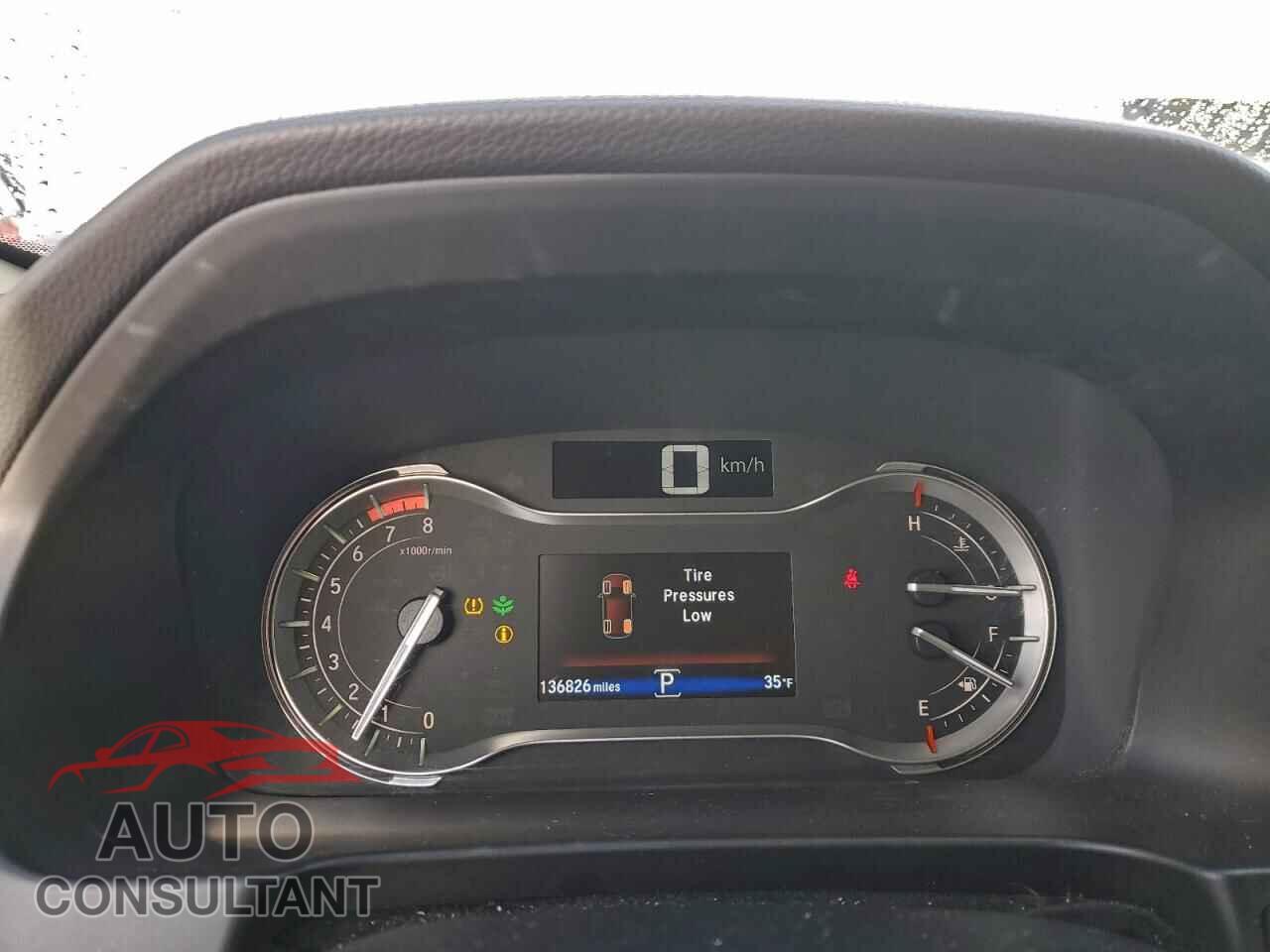 HONDA PILOT 2017 - 5FNYF5H30HB006214