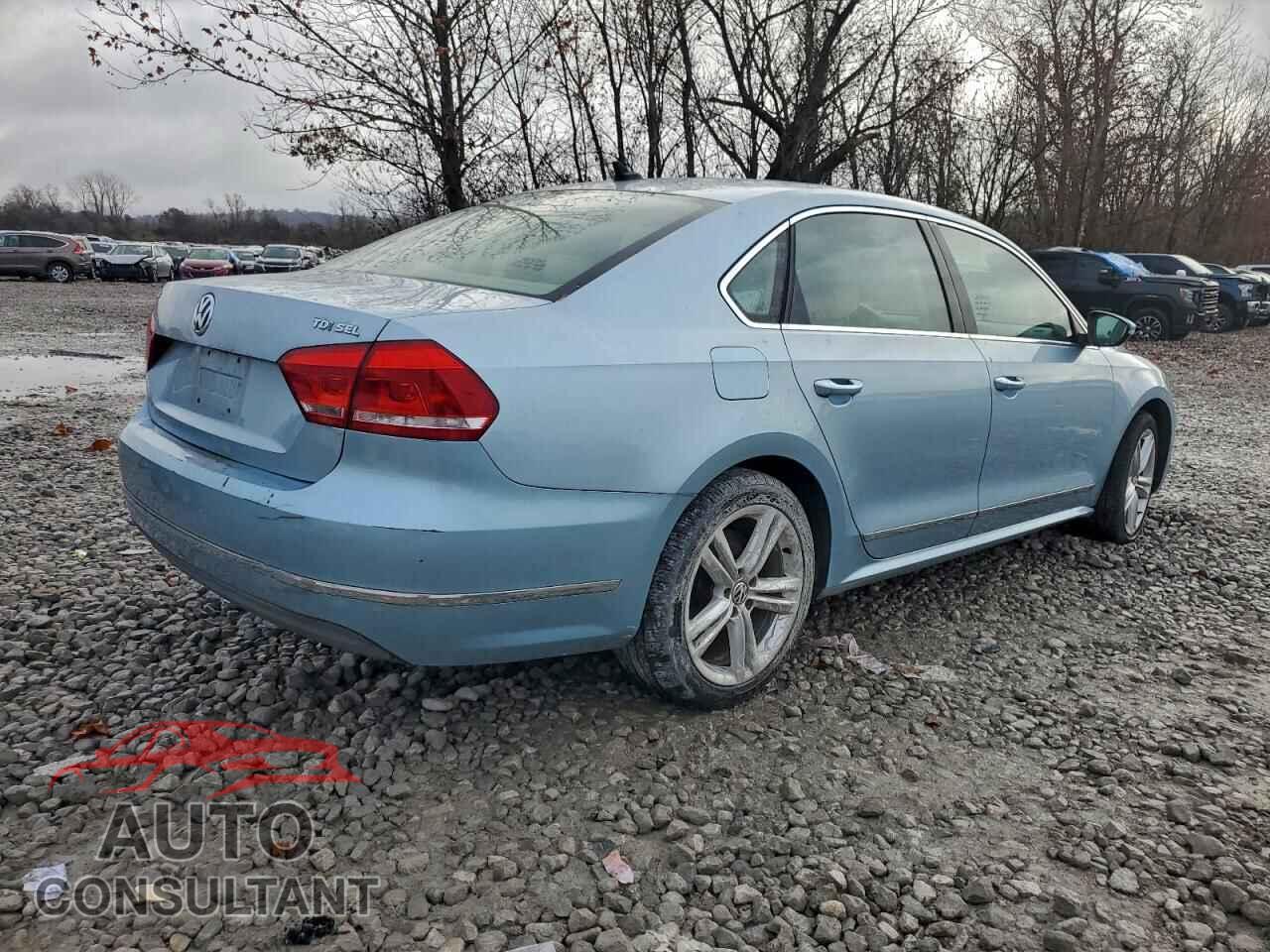 VOLKSWAGEN PASSAT 2012 - 1VWCN7A30CC049084