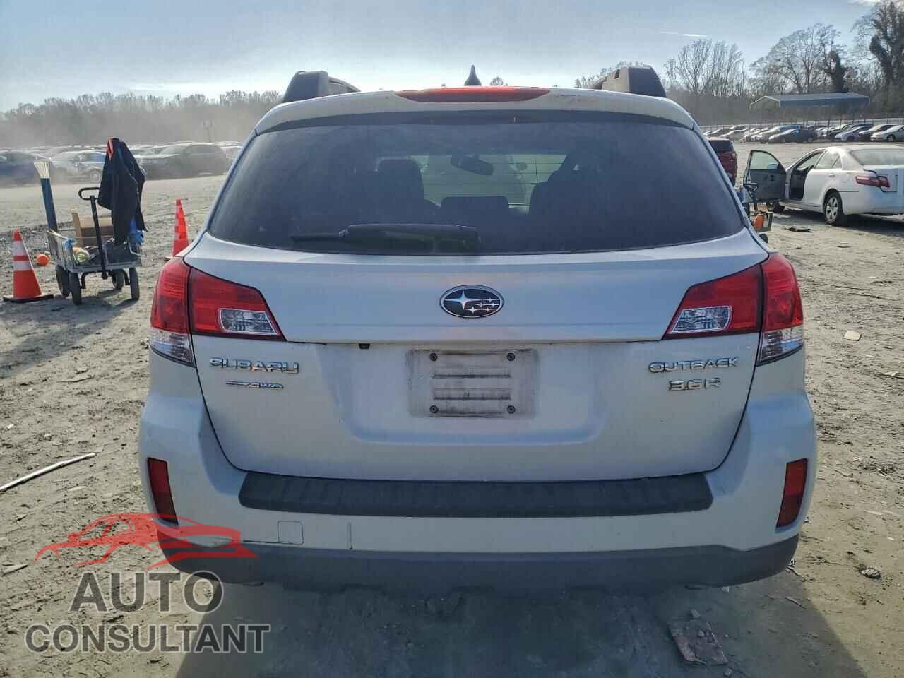 SUBARU OUTBACK 2013 - 4S4BRDSC8D2254073