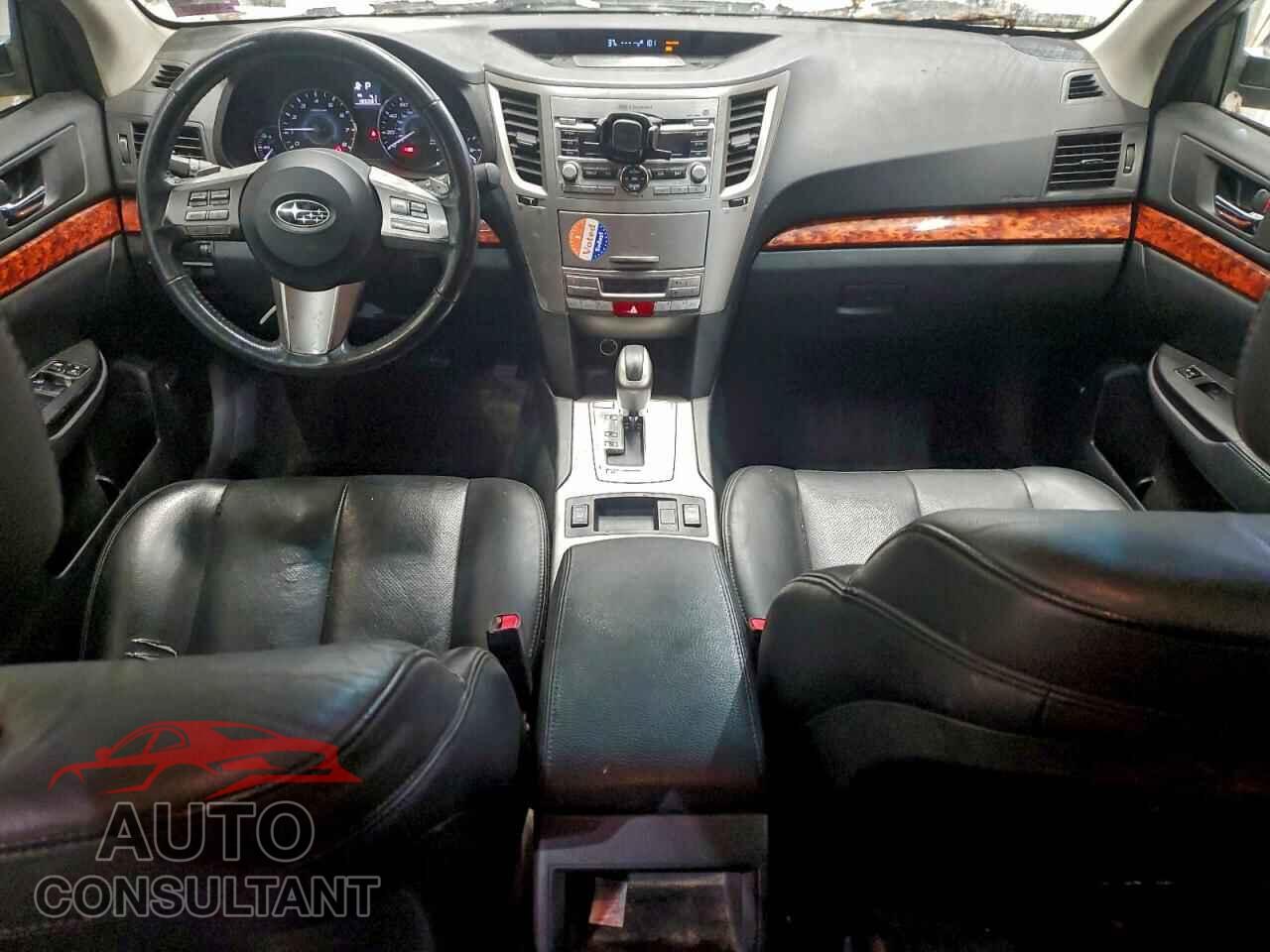 SUBARU OUTBACK 2011 - 4S4BRBKC9B3334493