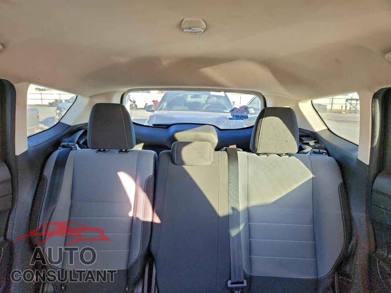 FORD ESCAPE 2018 - 1FMCU0F76JUD00475