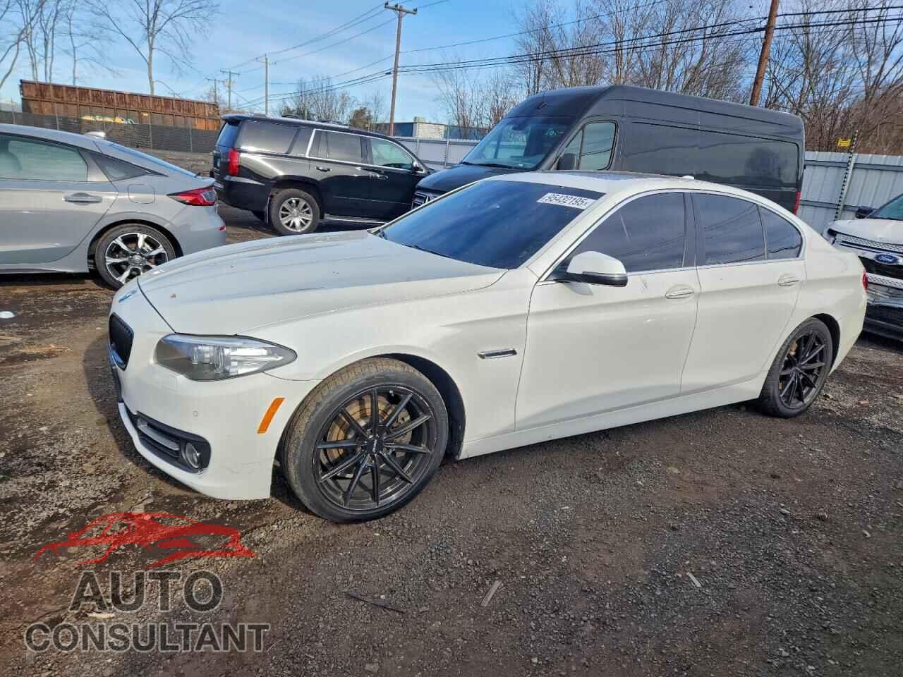 BMW 5 SERIES 2016 - WBA5A7C58GG147393