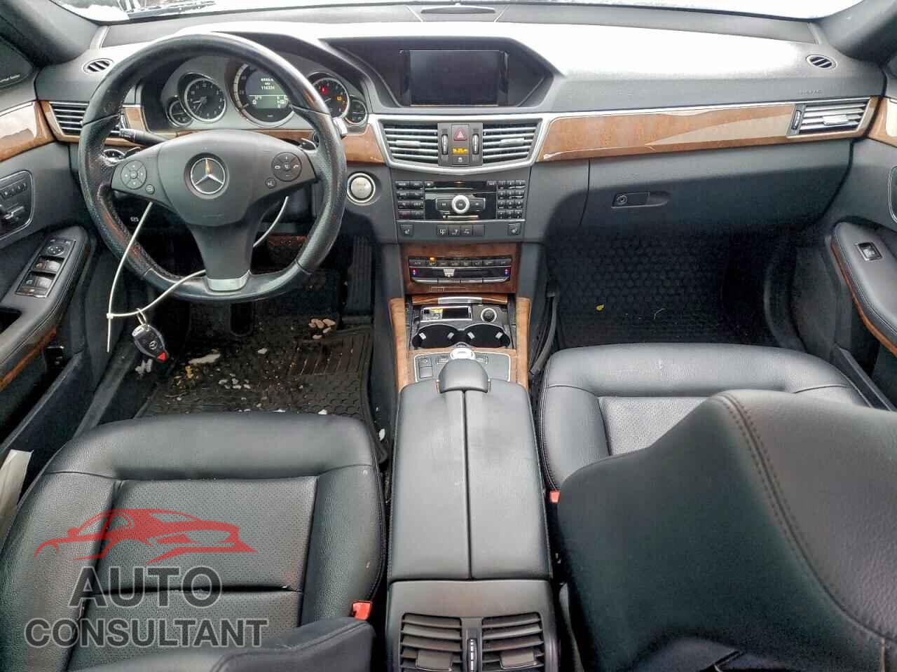 MERCEDES-BENZ E-CLASS 2010 - WDDHF8HB6AA253301