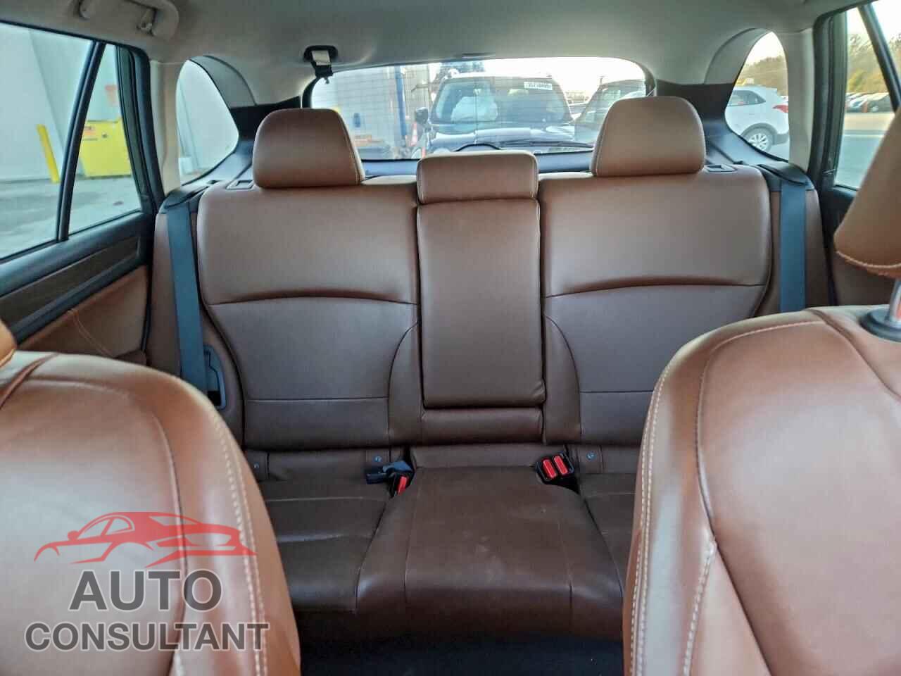 SUBARU OUTBACK 2017 - 4S4BSATC6H3292466