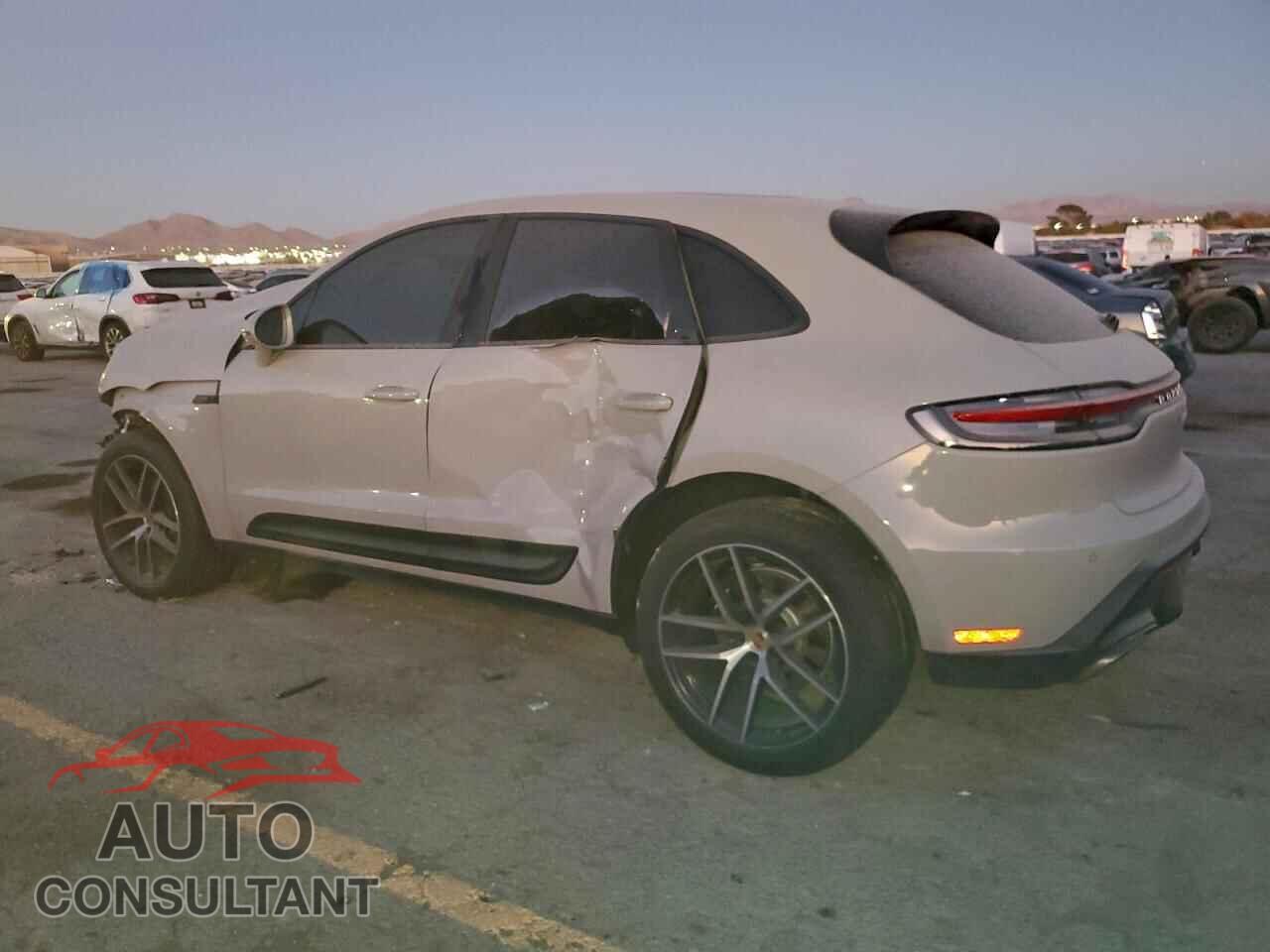 PORSCHE MACAN BASE 2023 - WP1AA2A5XPLB20807