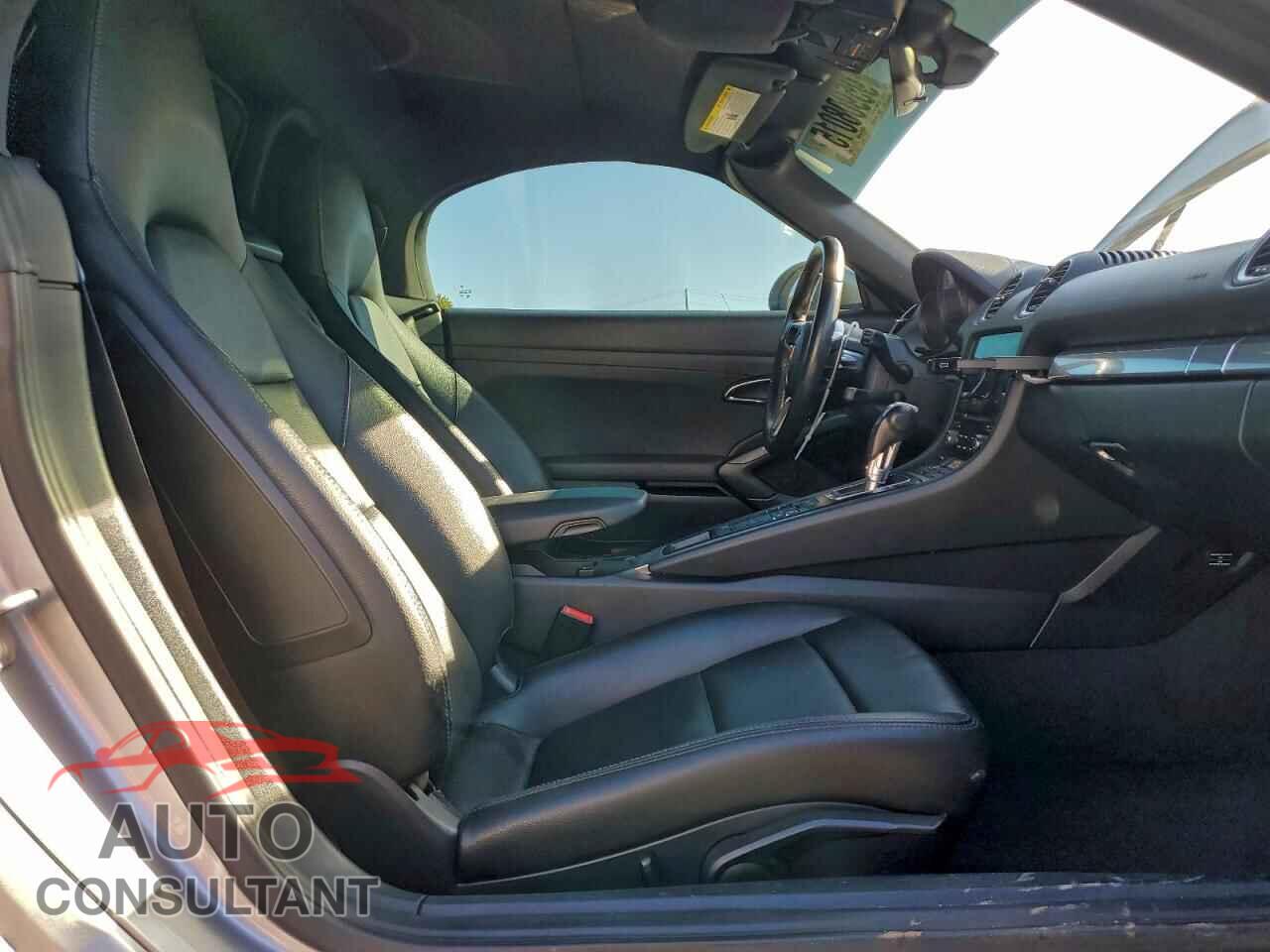 PORSCHE BOXSTER 2017 - WP0CA2A80HS221950