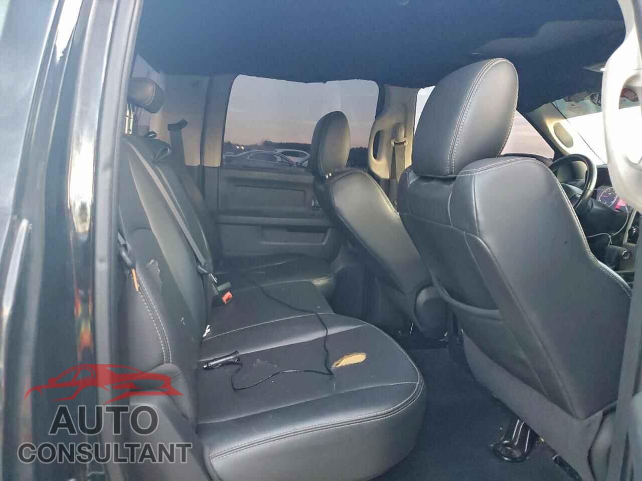 DODGE RAM 1500 2012 - 1C6RD7MT1CS151194