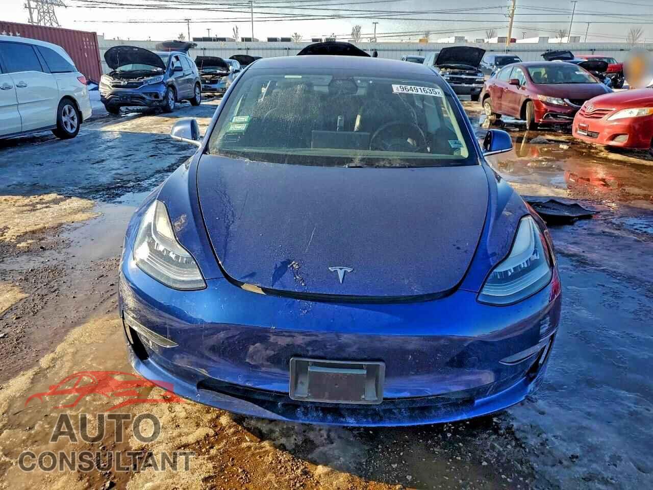TESLA MODEL 3 2018 - 5YJ3E1EB2JF090186