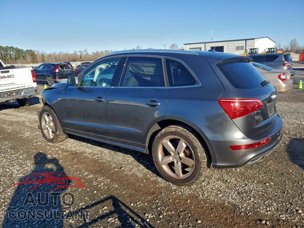 AUDI Q5 2012 - WA1DKAFP6CA044776