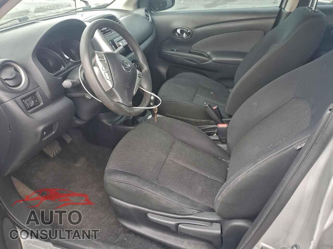 NISSAN VERSA 2016 - 3N1CN7AP1GL890091