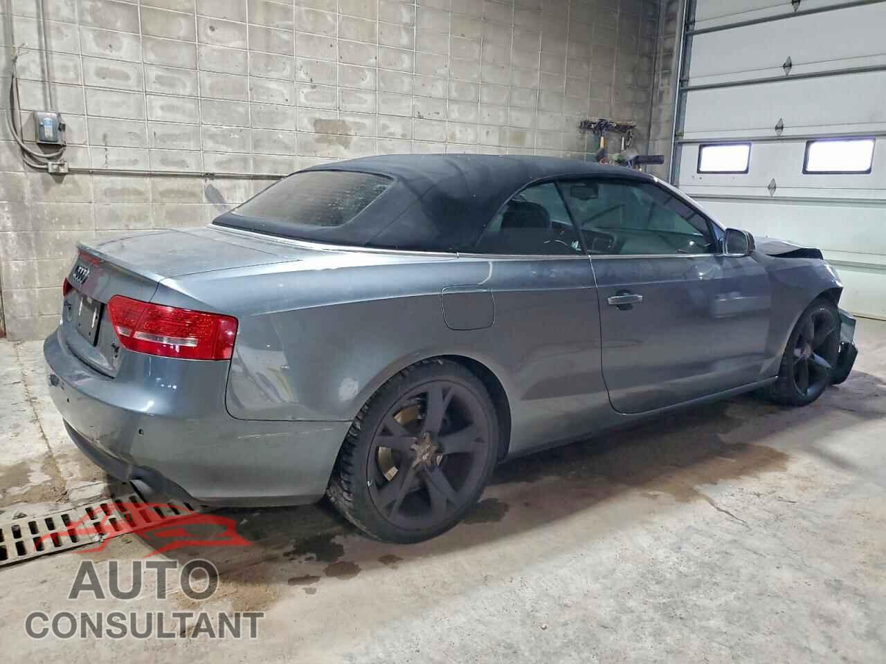 AUDI A5 2012 - WAULFAFH4CN001977