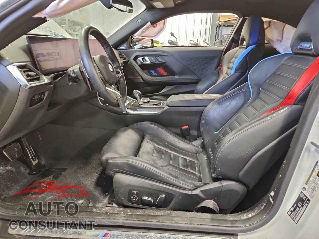 BMW M2 2024 - 3MF13DM05R8E43290