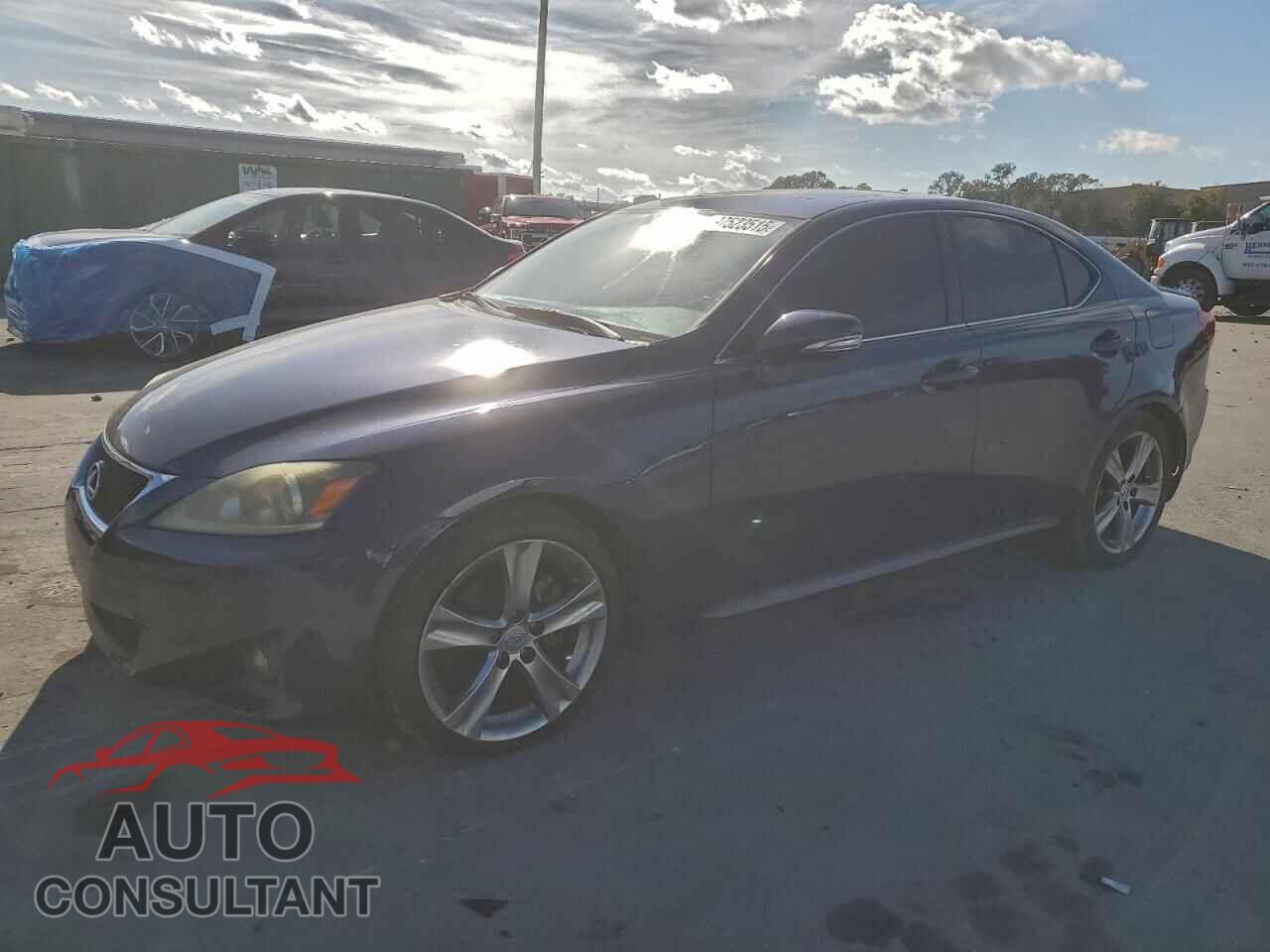 LEXUS IS 2011 - JTHBF5C20B5138837