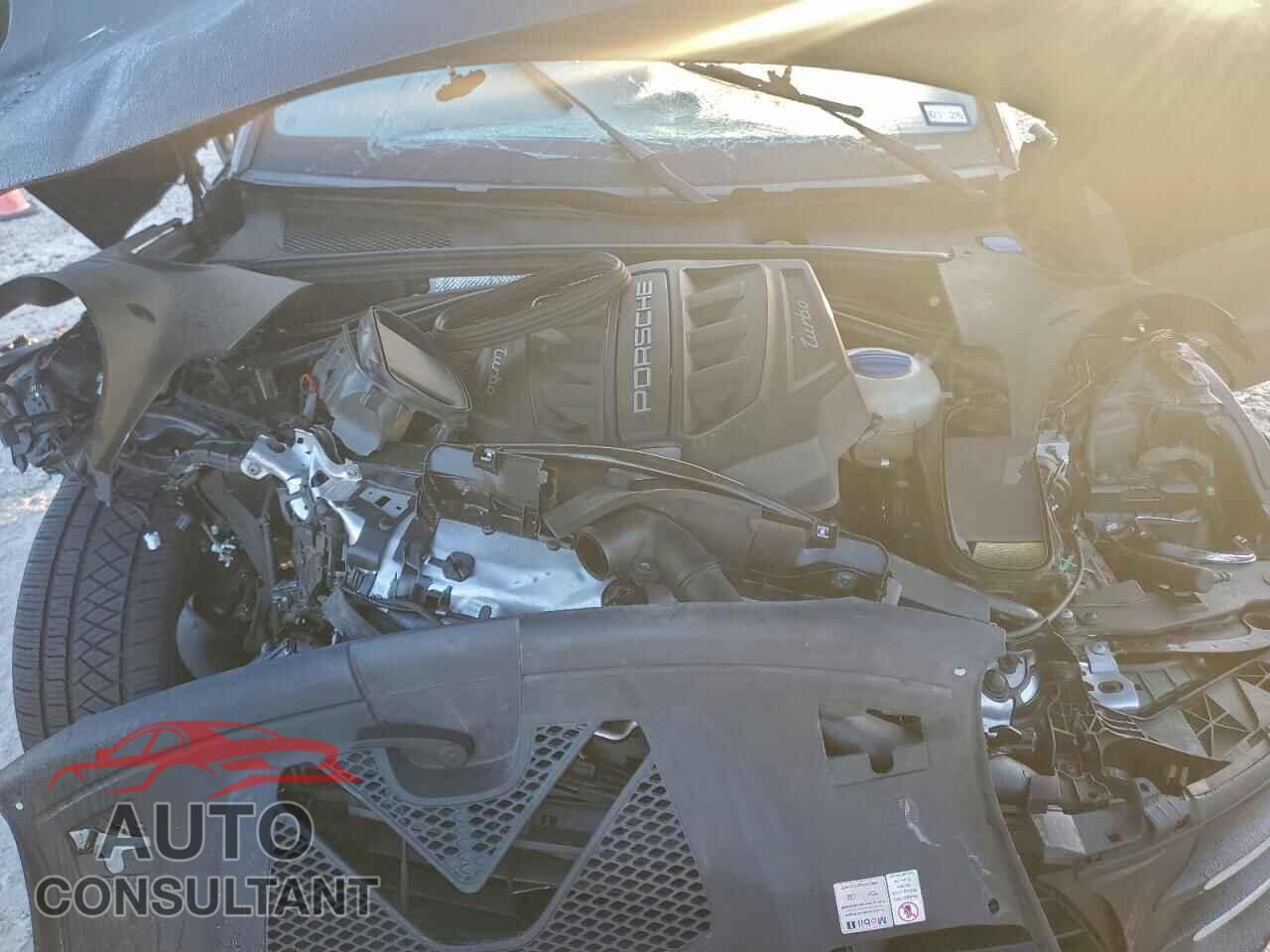 PORSCHE MACAN 2016 - WP1AF2A55GLB93987