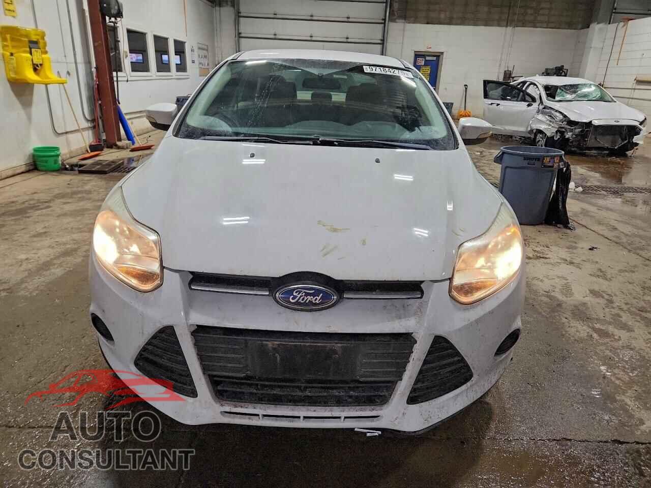 FORD FOCUS 2013 - 1FADP3F2XDL321643