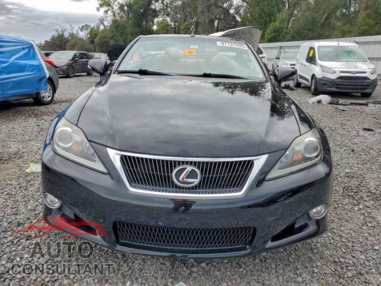 LEXUS IS 2011 - JTHFE2C28B2506105