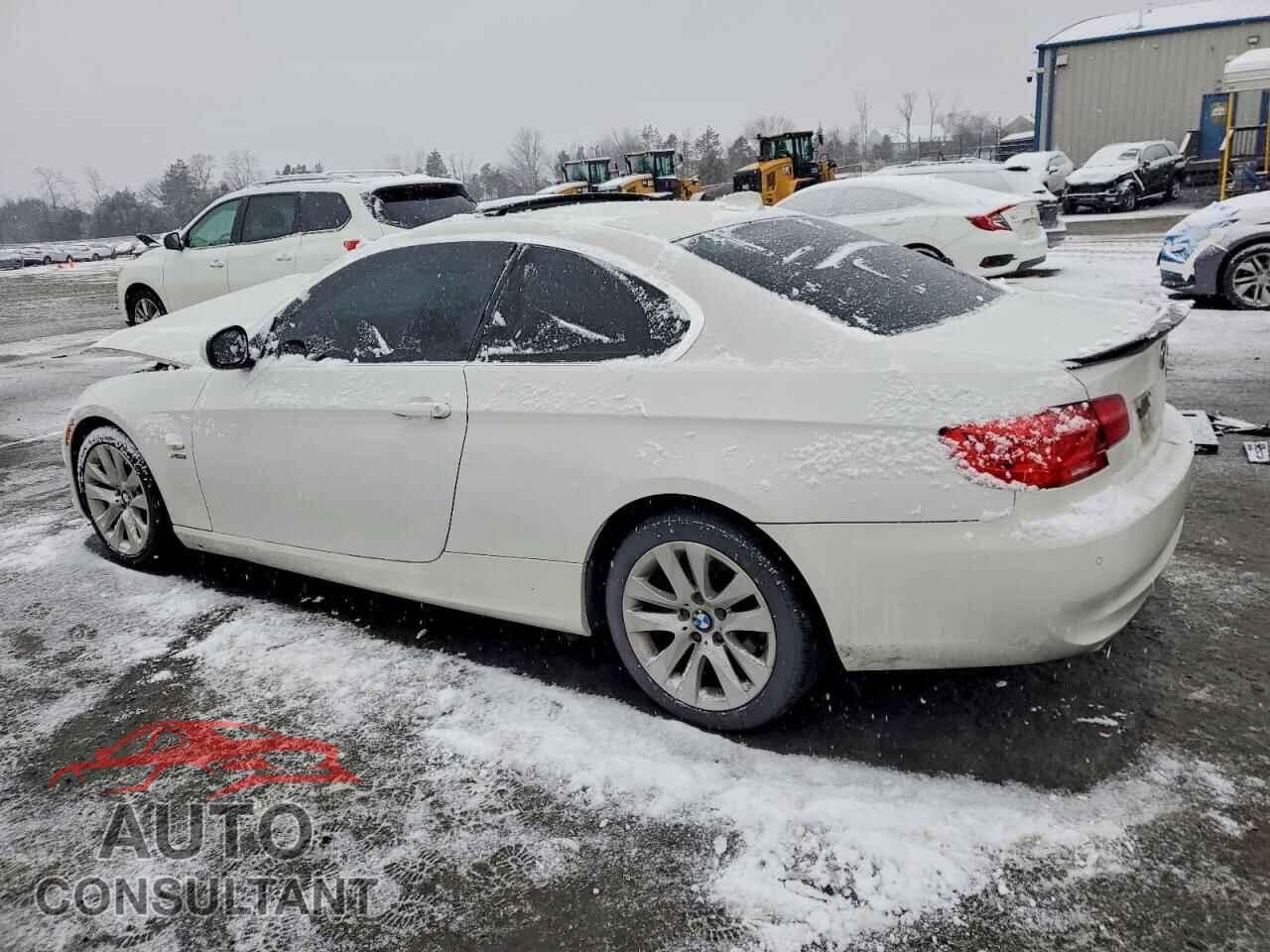 BMW 3 SERIES 2012 - WBAKF5C57CE657247