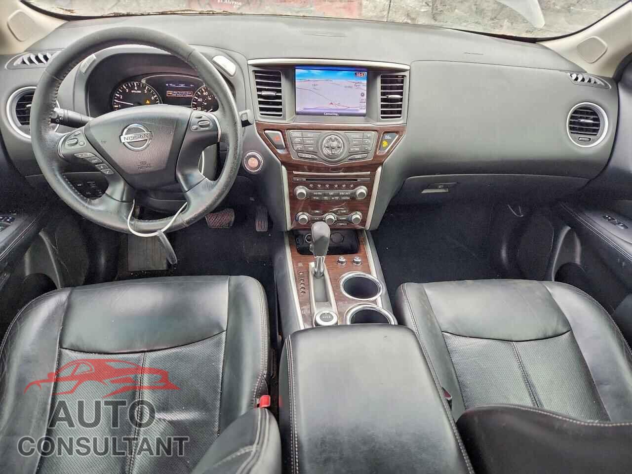 NISSAN PATHFINDER 2013 - 5N1AR2MM5DC604677