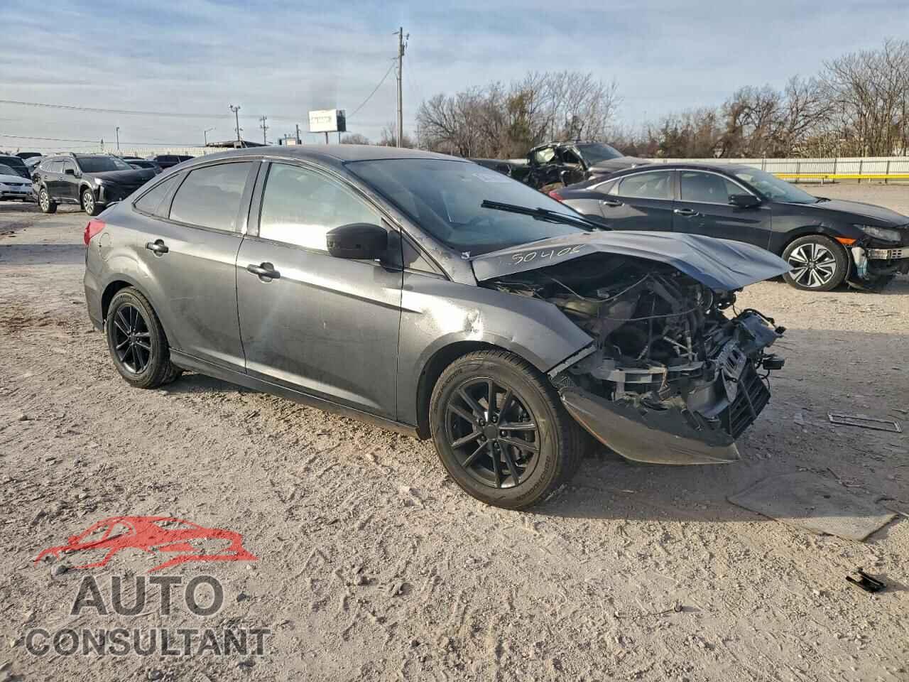 FORD FOCUS 2016 - 1FADP3F2XGL352878