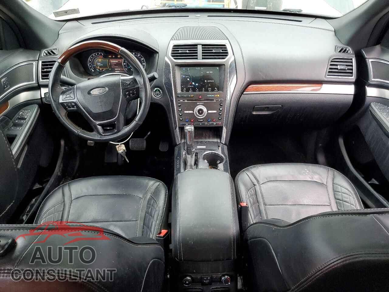 FORD EXPLORER 2018 - 1FM5K8HT8JGB87201