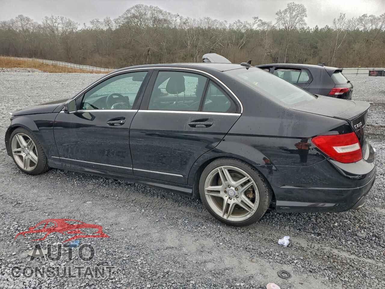 MERCEDES-BENZ C-CLASS 2013 - WDDGF4HB5DA783302