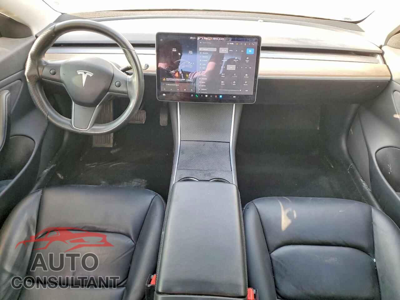 TESLA MODEL 3 2019 - 5YJ3E1EA0KF394545