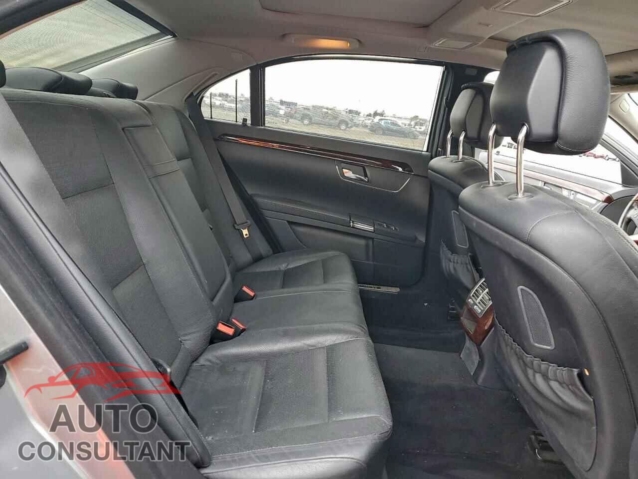 MERCEDES-BENZ S-CLASS 2012 - WDDNG7DB2CA422488