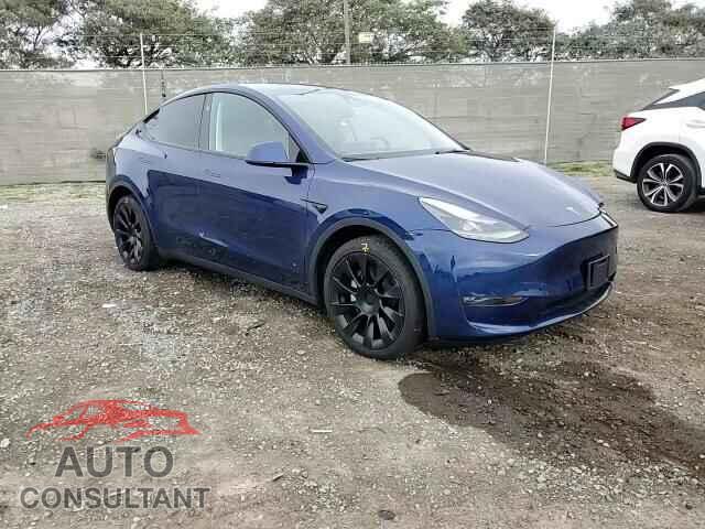 TESLA MODEL Y 2024 - 7SAYGAEE2RF027145