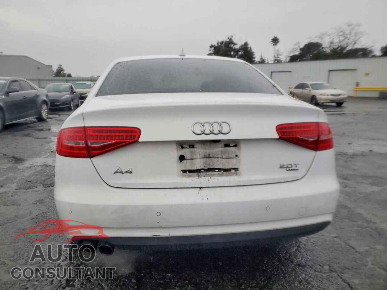 AUDI A4 2013 - WAUFFAFL2DN006145