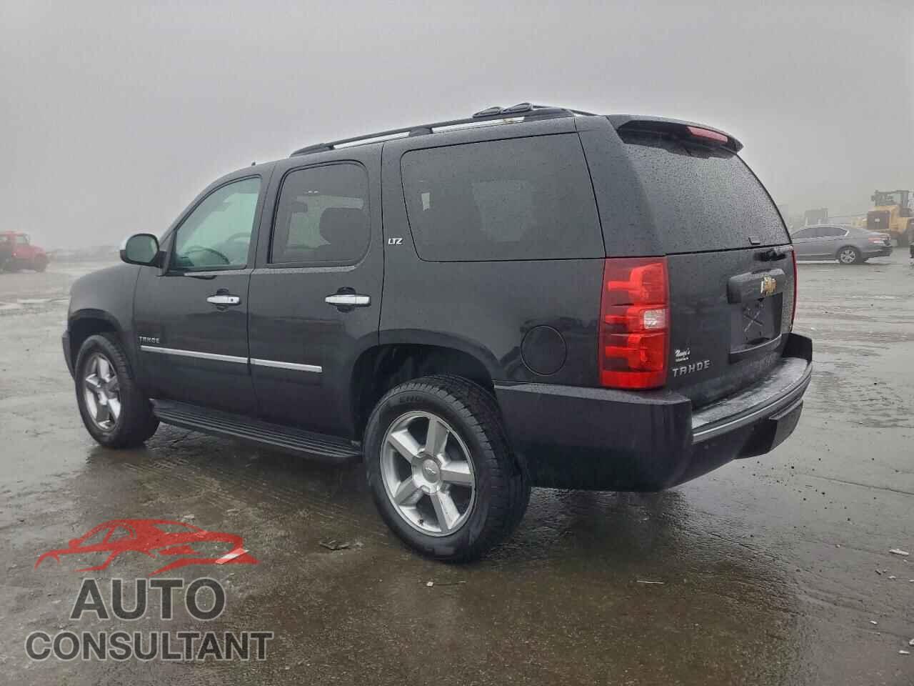 CHEVROLET TAHOE 2011 - 1GNSKCE06BR191765