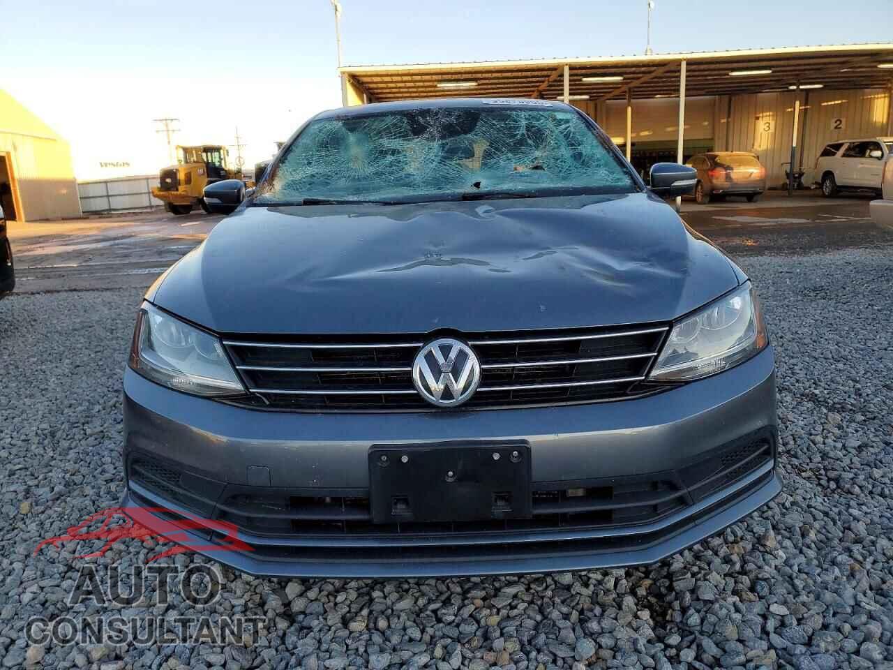 VOLKSWAGEN JETTA 2017 - 3VWDB7AJ9HM326607