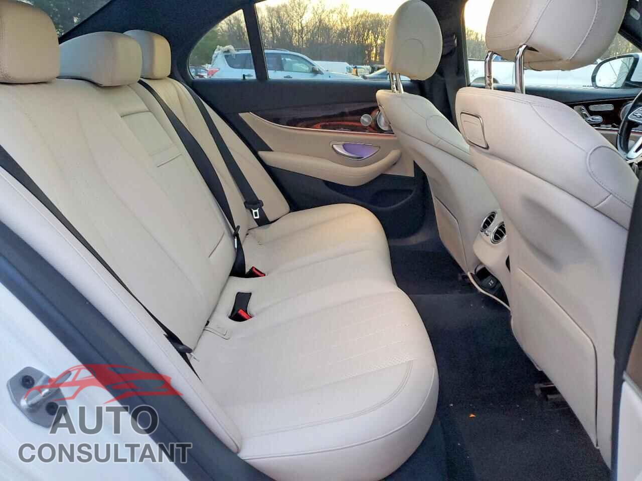 MERCEDES-BENZ E-CLASS 2019 - WDDZF6JB8KA571702