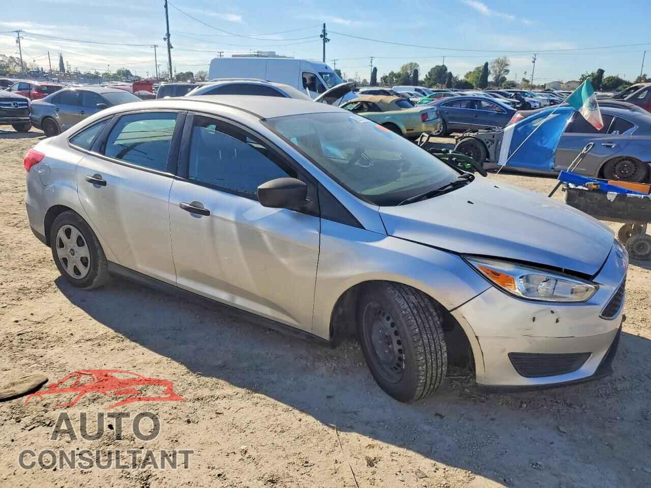 FORD FOCUS 2018 - 1FADP3E27JL223912