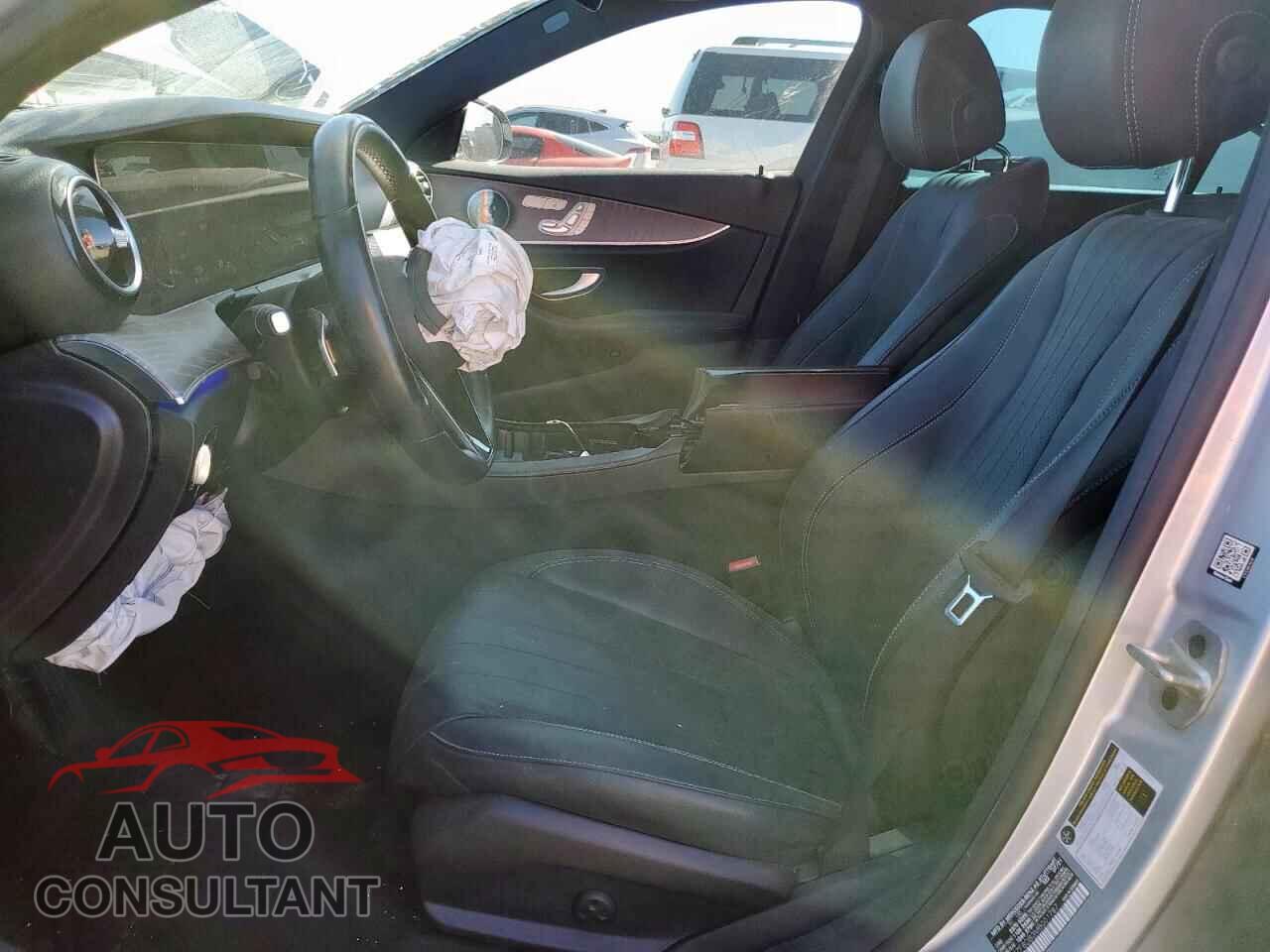 MERCEDES-BENZ E-CLASS 2021 - W1KZF8DB3MB001787