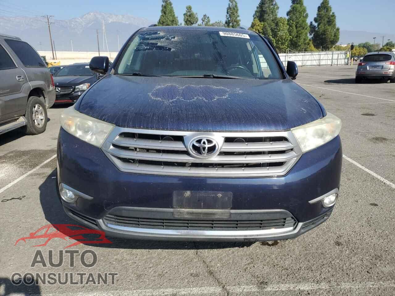 TOYOTA HIGHLANDER 2013 - 5TDBK3EH8DS204499