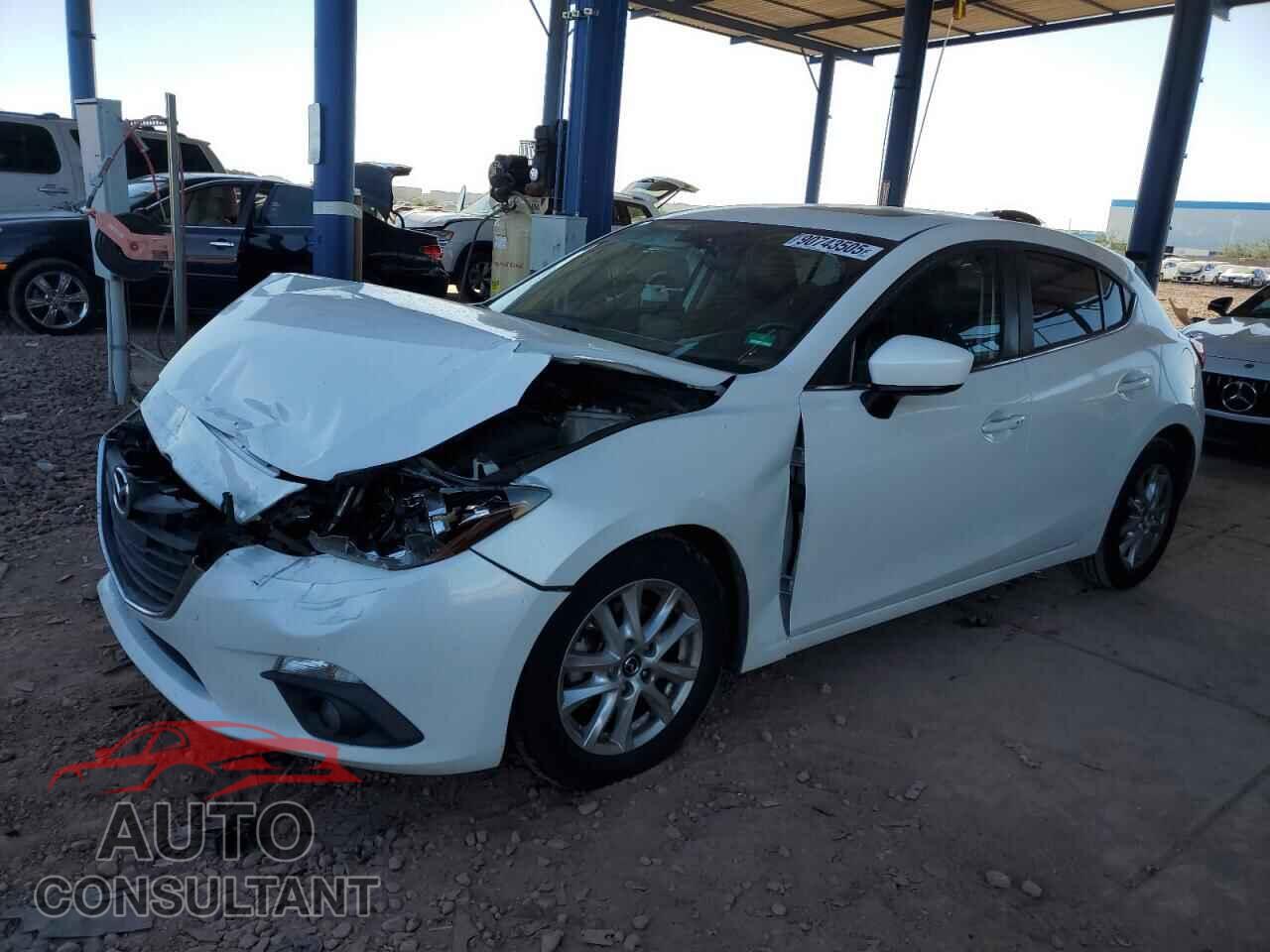 MAZDA 3 2015 - JM1BM1M76F1243597