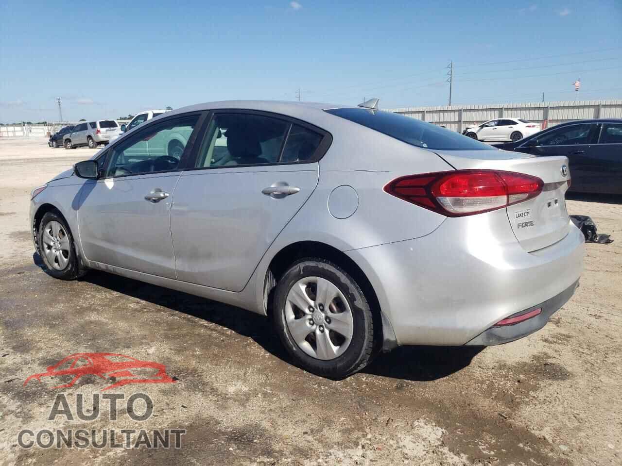 KIA FORTE 2017 - 3KPFK4A75HE095469