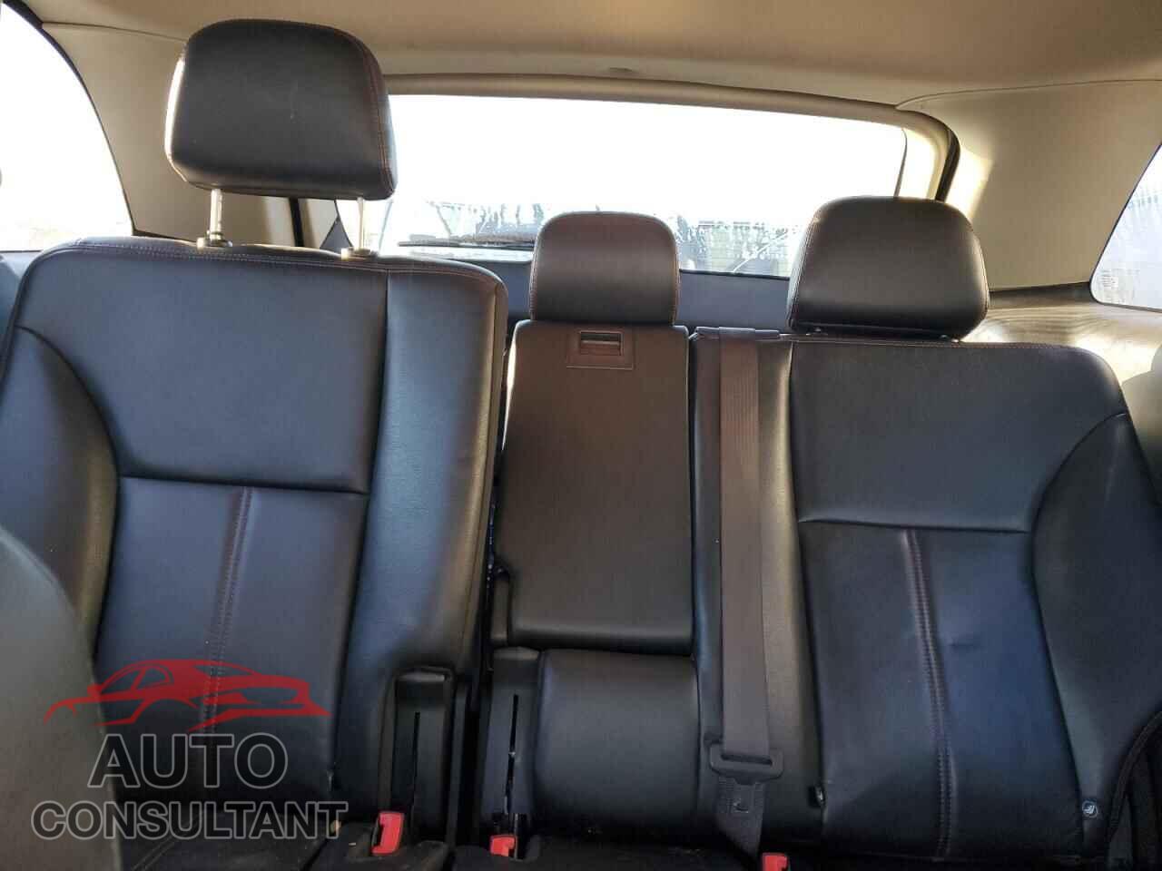 FORD EDGE 2011 - 2FMDK3JC0BBB47857