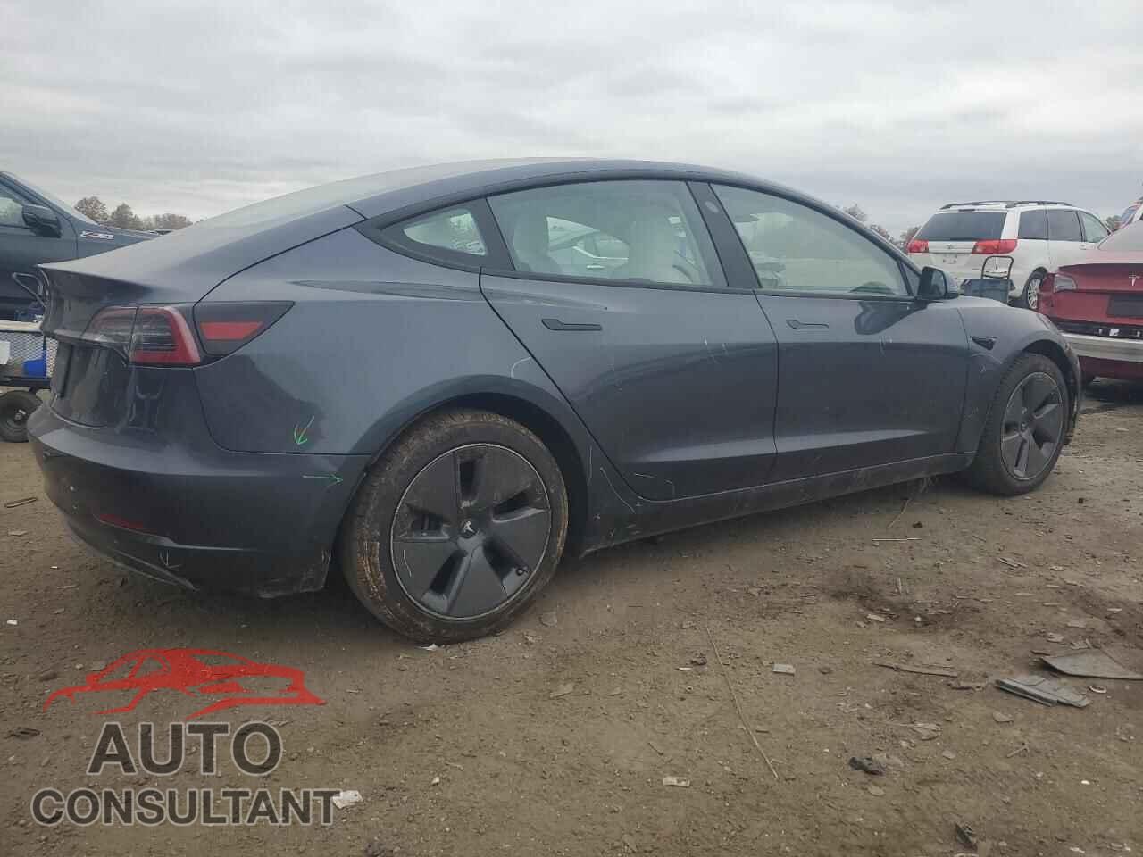 TESLA MODEL 3 2023 - 5YJ3E1EA4PF413895