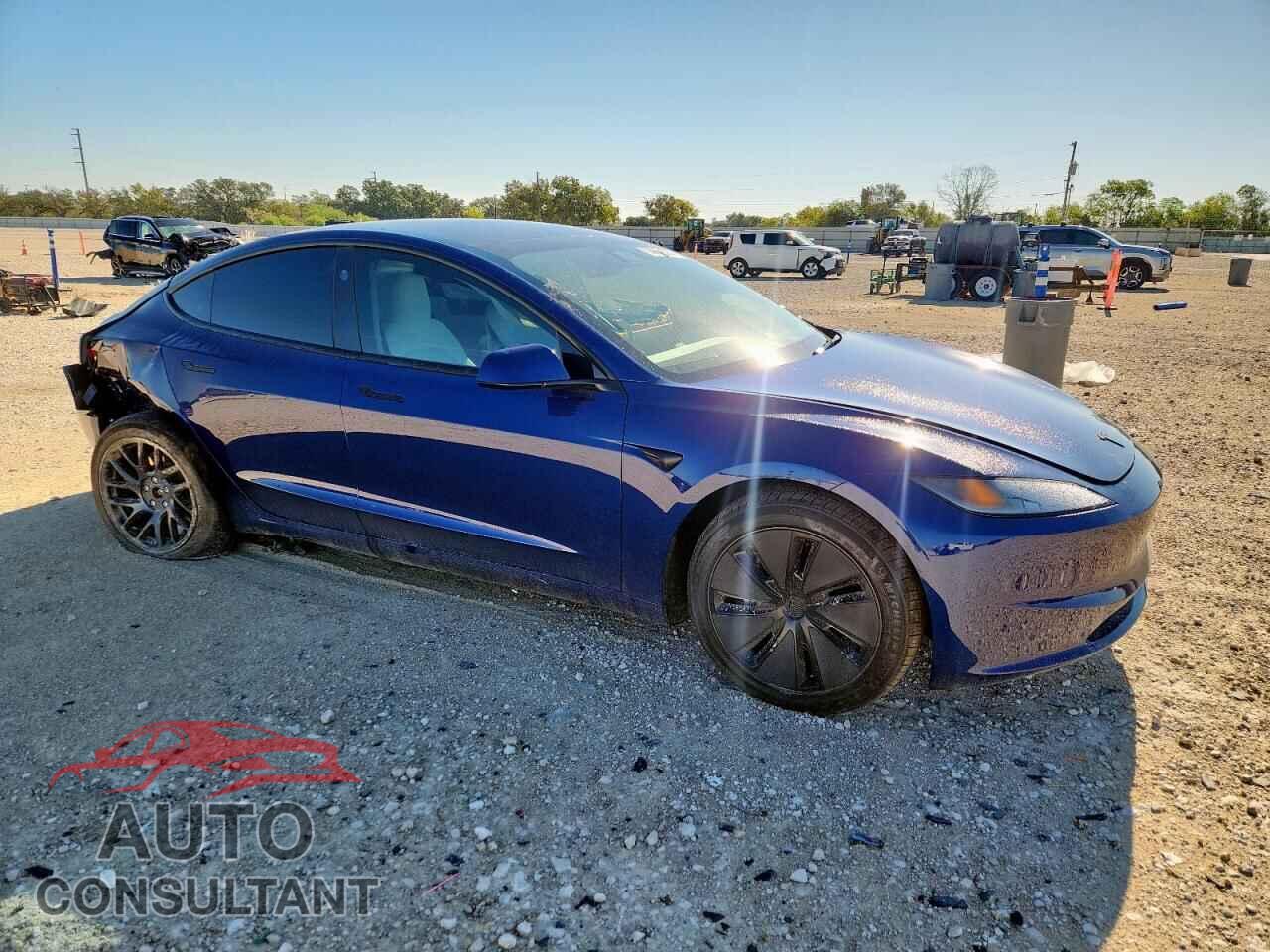 TESLA MODEL 3 2025 - 5YJ3E1EA5SF024160