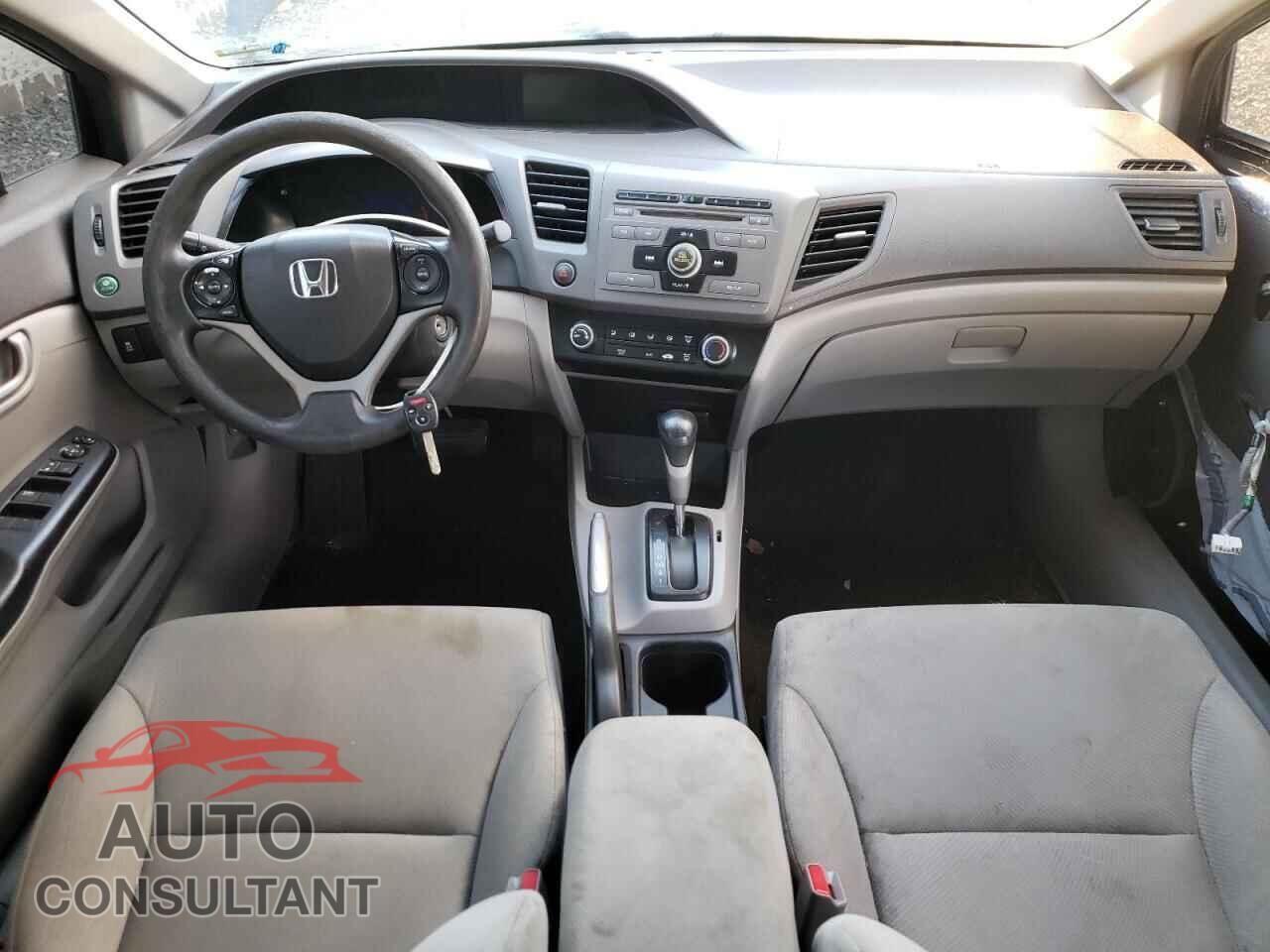 HONDA CIVIC 2012 - 2HGFB2F53CH590702