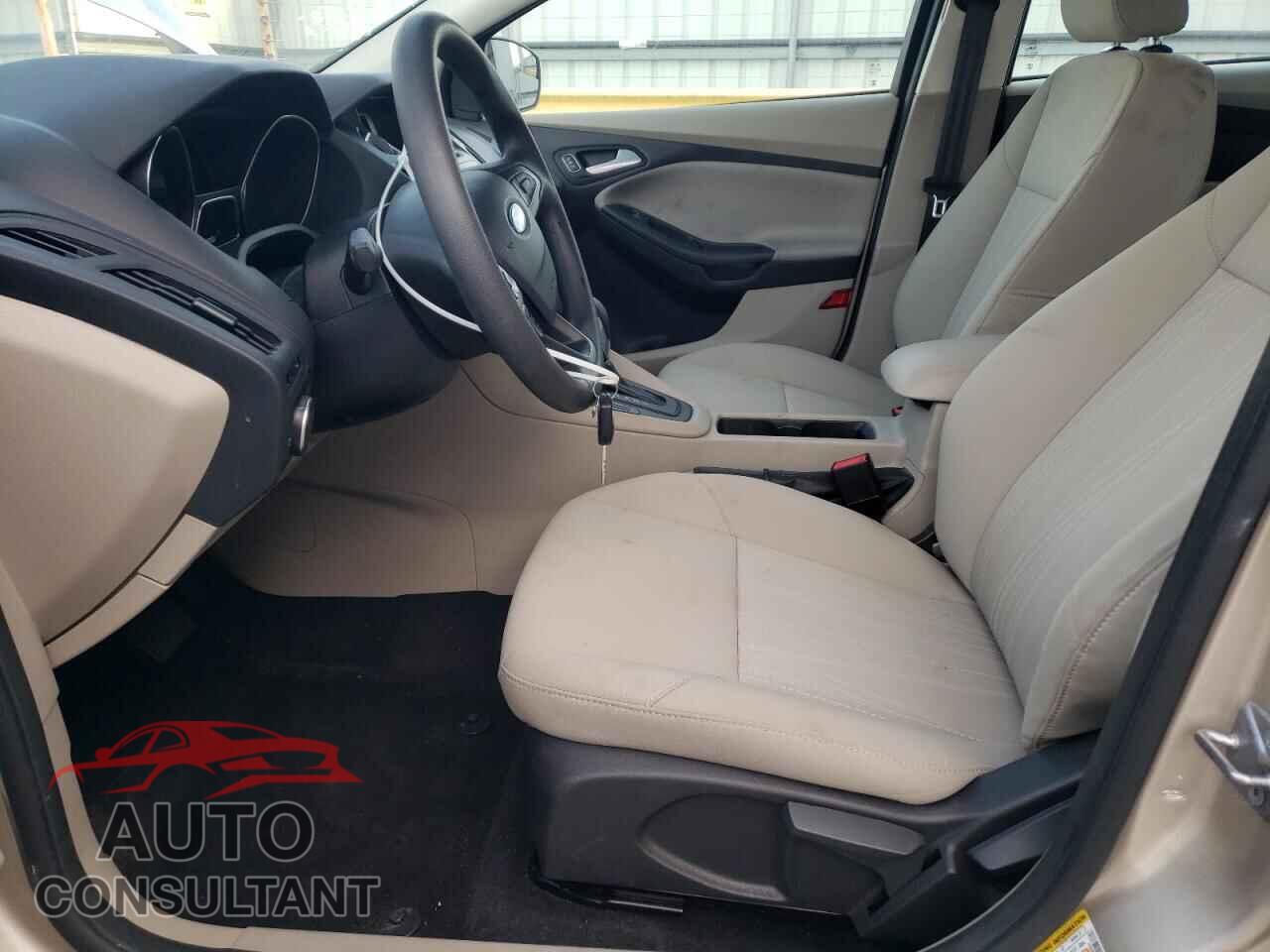 FORD FOCUS 2017 - 1FADP3K20HL342464