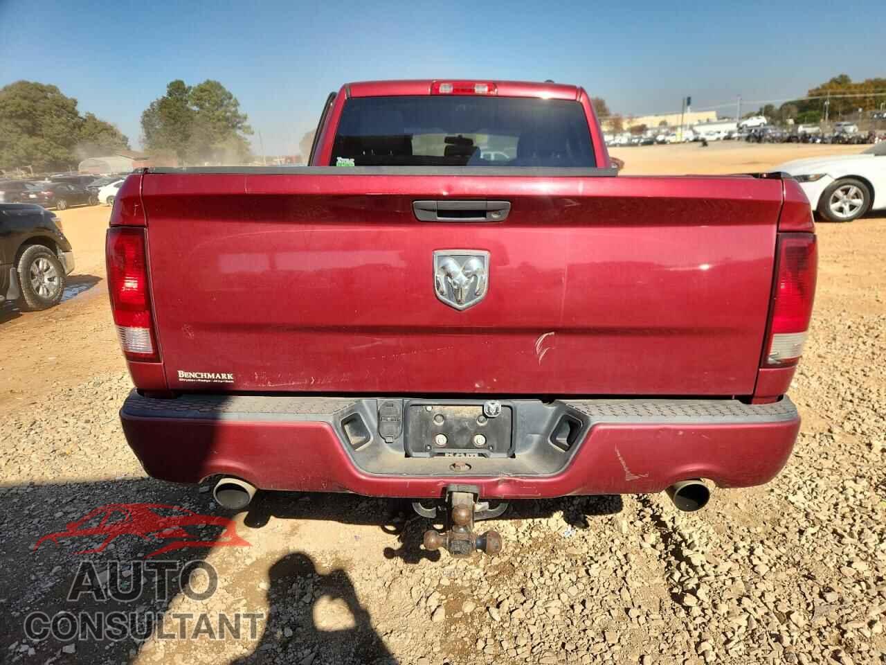 DODGE RAM 1500 2012 - 1C6RD6FT8CS246665
