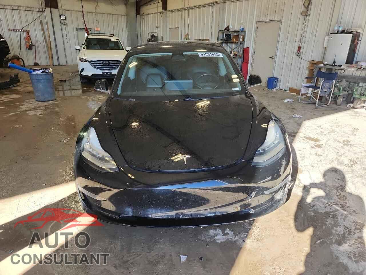 TESLA MODEL 3 2019 - 5YJ3E1EB8KF432208