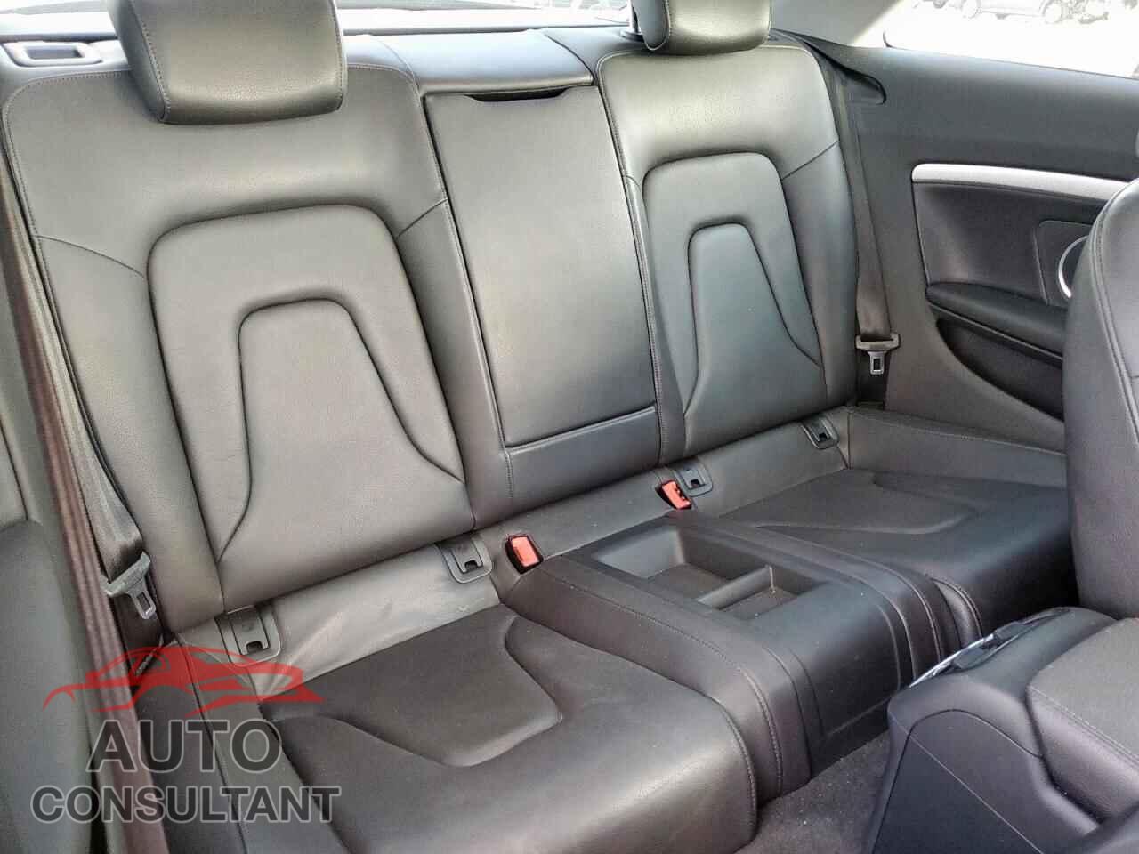 AUDI A5 2013 - WAULFAFR2DA077585