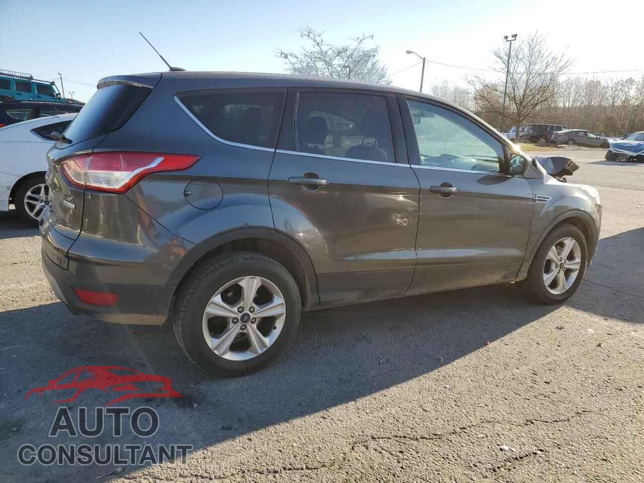 FORD ESCAPE 2015 - 1FMCU0GX2FUC76682